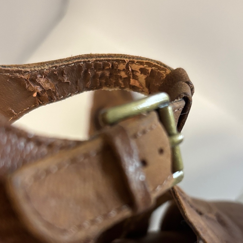 b.o.c. Women's Tan Leather Sandals sz 8 - Picture 5 of 9